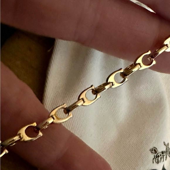 Coach Gold Kissing C Adjustable Necklace - Picture 4 of 7